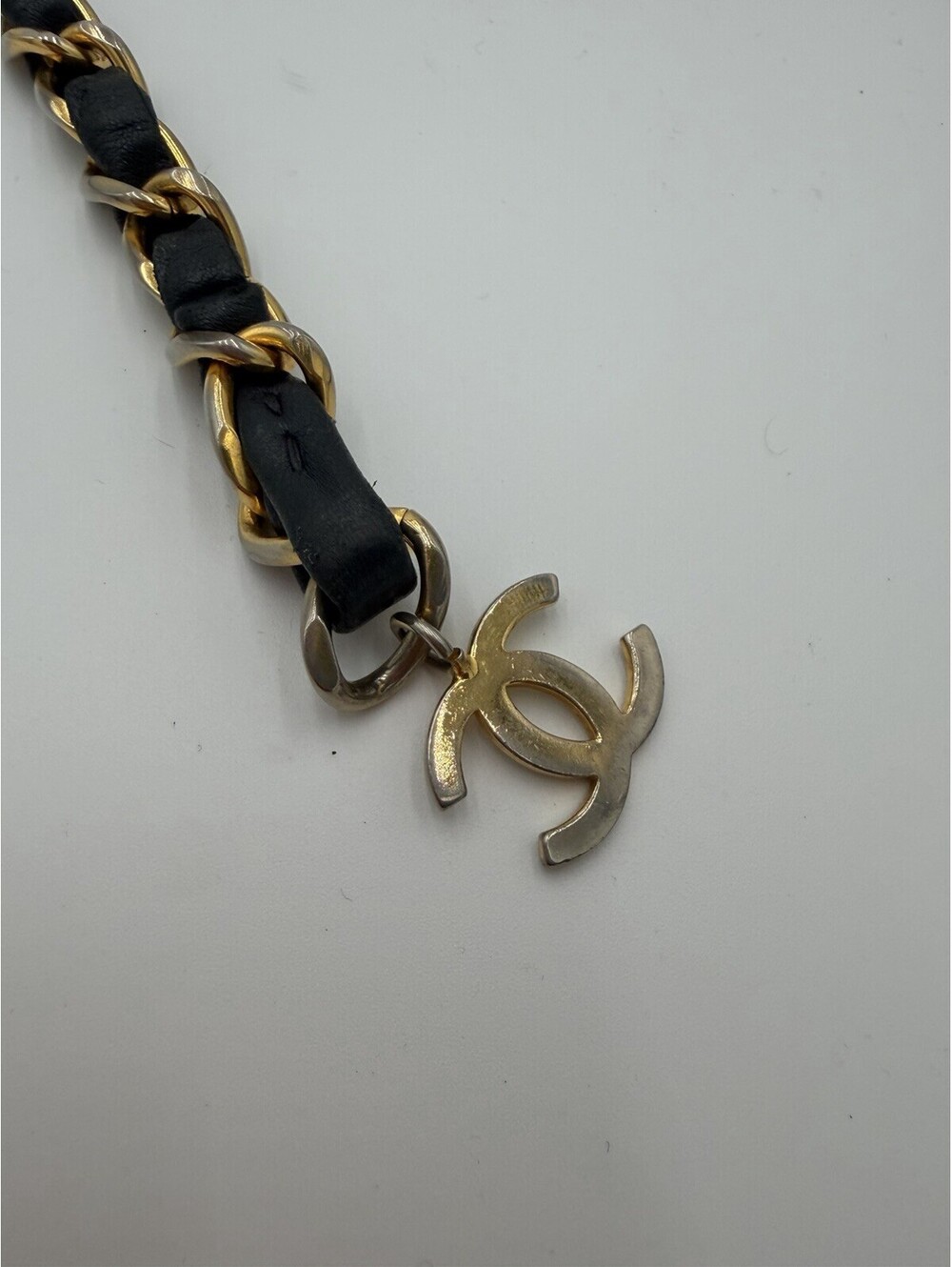 Chanel Vintage Gold Chain Belt Micro Bag & CC Charm One Size - Picture 7 of 12